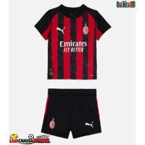 Camisa de Futebol AC Milan Strahinja Pavlovic #31 Equipamento Principal Infantil 2025-26 Manga Curta (+ Calças curtas)